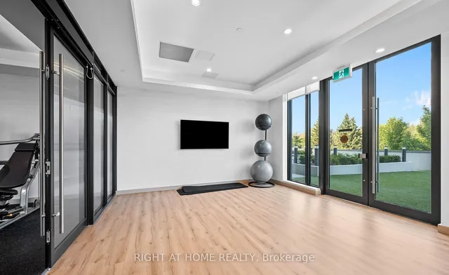 Additional image 37 of 215 Veterans Dr Unit 803