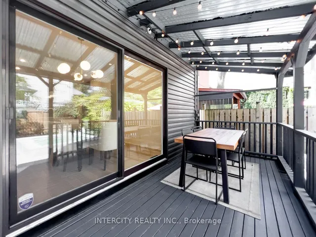 Additional image 12 of 92 Dagmar Ave