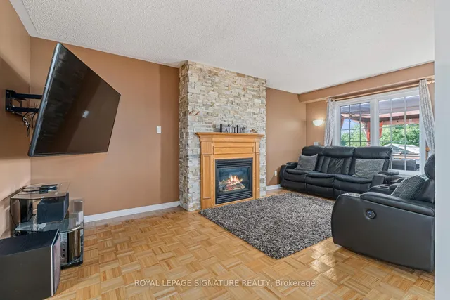 Additional image 6 of 116 River Rock Cres