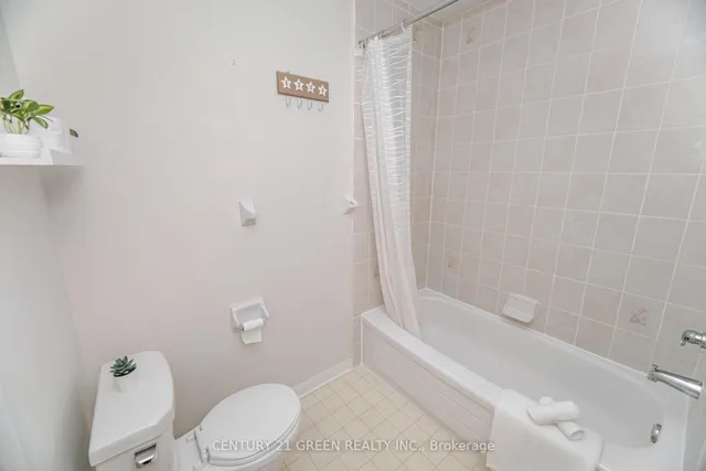 Additional image 24 of 411 Baverstock Cres