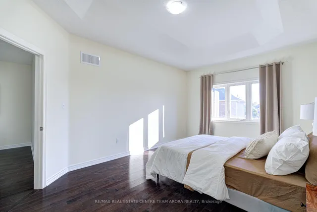 Additional image 30 of 54 Allegro Dr