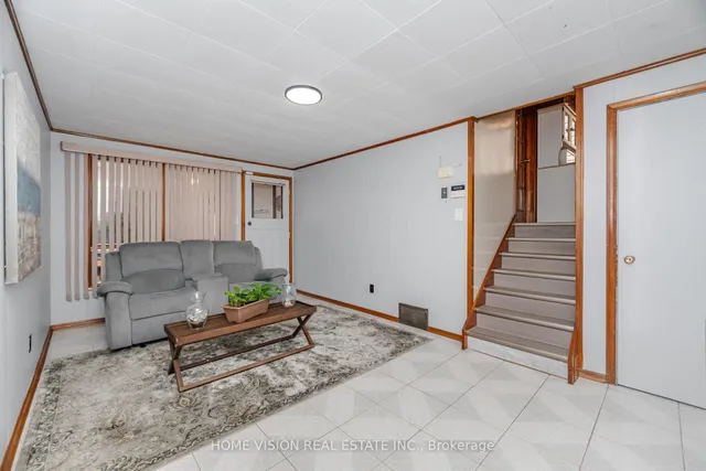 Additional image 23 of 15 Adair Ave