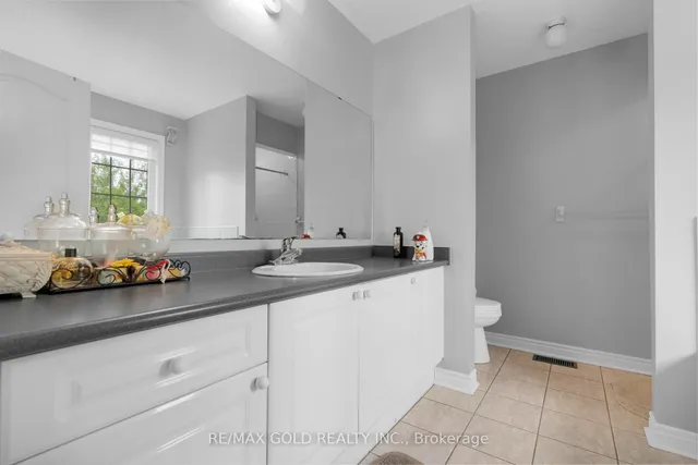 Additional image 38 of 10 Morgandale Rd