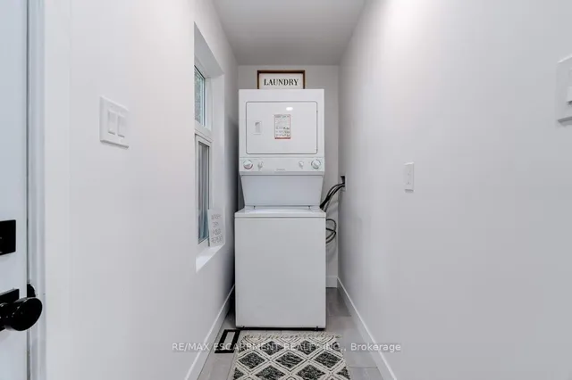 Additional image 19 of 8 Whitfield Ave