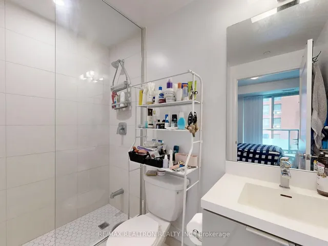 Additional image 14 of 50 Dunfield Ave Unit 518