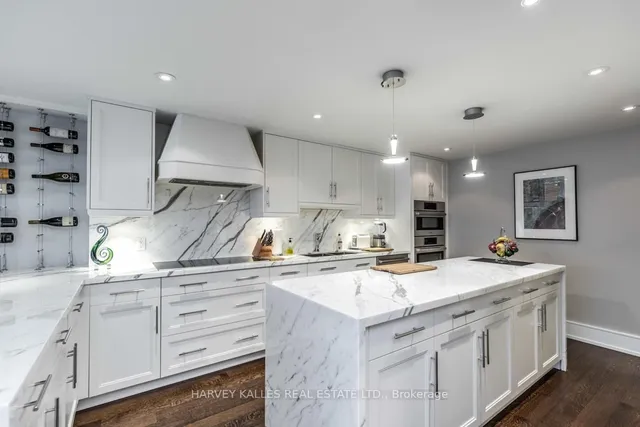 Additional image 13 of 110 Bloor St Unit 1309