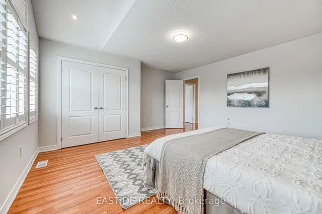 Additional image 37 of 2422 Hertfordshire Way