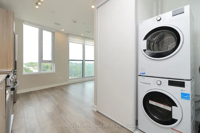 Additional image 6 of 3100 Keele St Unit 702