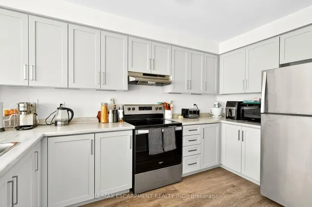 Additional image 16 of 27 Dryden Lane