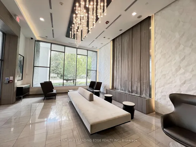 Additional image 12 of 28 AVONDALE Ave Unit 209