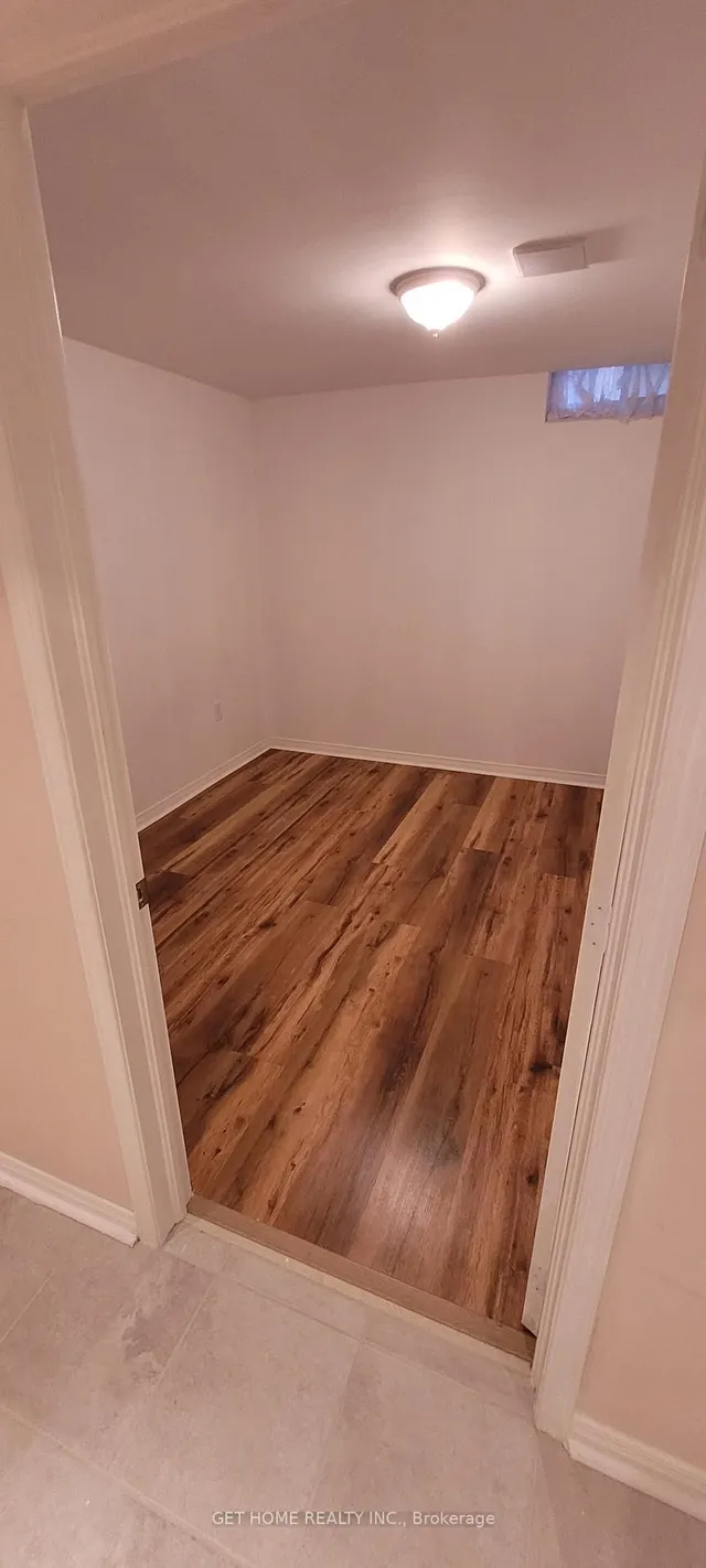 Additional image 40 of 32 Torrance Woods