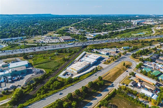 Additional image 46 of 2081 Fairview St Unit 2001