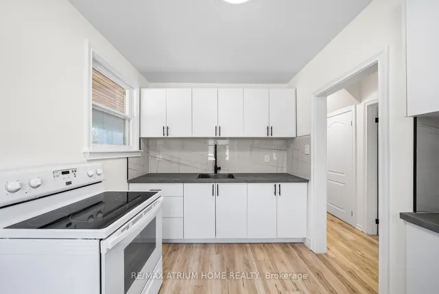 Additional image 33 of 132 Homewood Ave