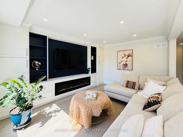 Additional image 15 of 2128 Mayflower Blvd