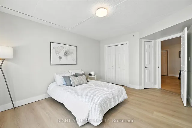 Additional image 11 of 1421 Walker's Line Unit 102