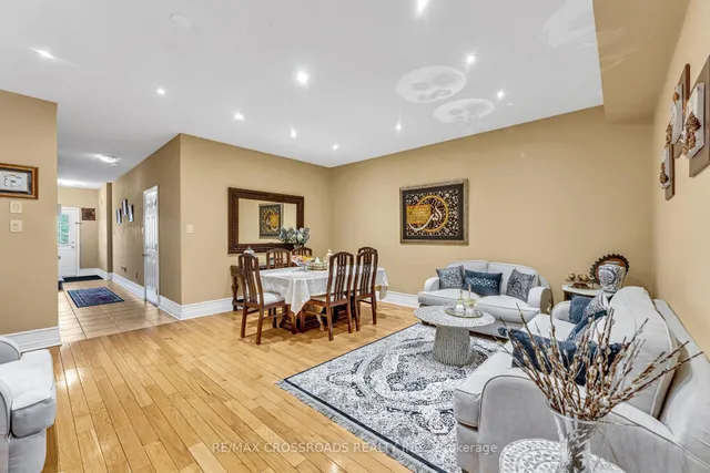 Additional image 3 of 6622 Song Bird Cres