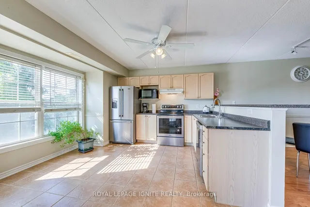 Additional image 14 of 1820 Walkers Line Unit 211