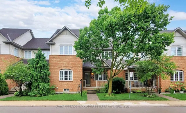 100 Beddoe Dr Unit 25