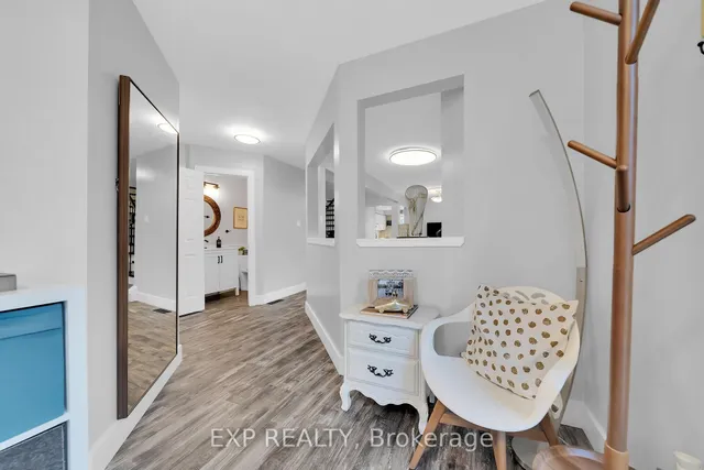 Additional image 7 of 5129 Lampman Ave