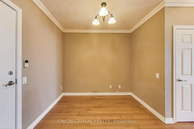 Additional image 13 of 5229 Dundas St Unit 1104