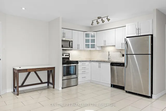 Additional image 13 of 35 Trailwood Dr Unit 112