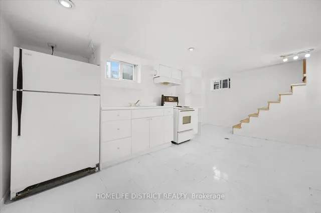Additional image 30 of 2055 Eglinton Ave