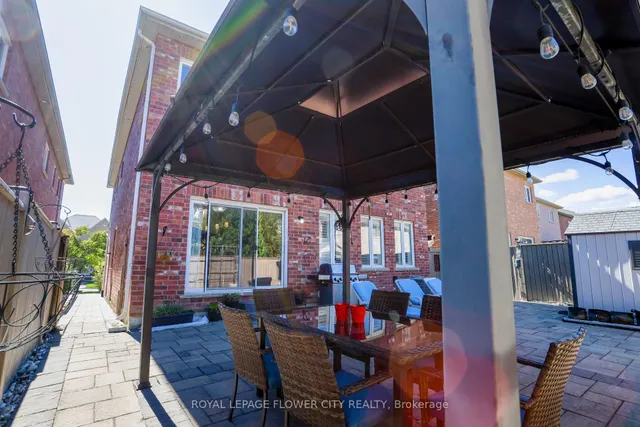 Additional image 16 of 19 Teal Crest Circ