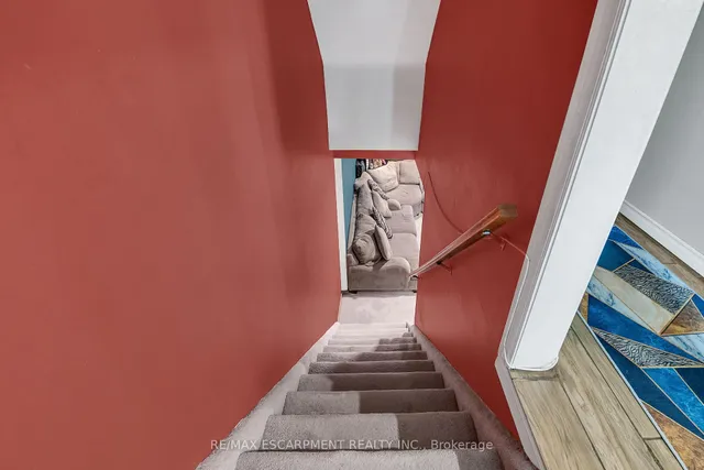 Additional image 21 of 18 Riverdale Dr