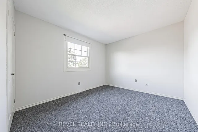 Additional image 21 of 594 Moorelands Cres