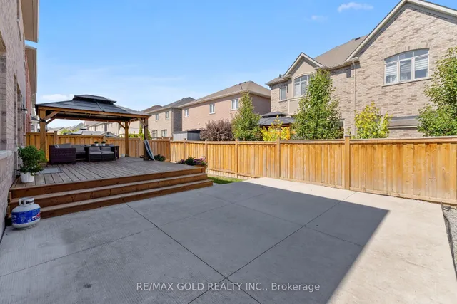 Additional image 31 of 16 Cloverhaven Rd