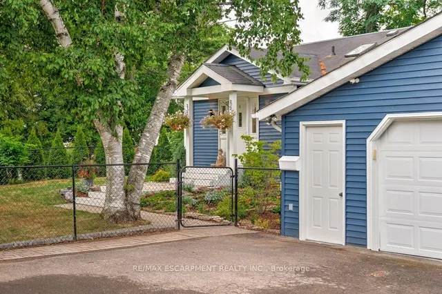 Additional image 4 of 636 WEST OVAL Dr