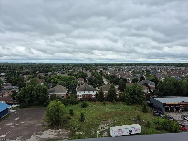 Additional image 23 of 450 Dundas St Unit 1005