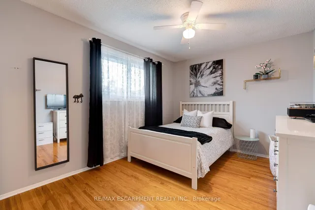 Additional image 15 of 26 Madoc St