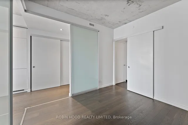 Additional image 16 of 383 Sorauren Ave Unit 511