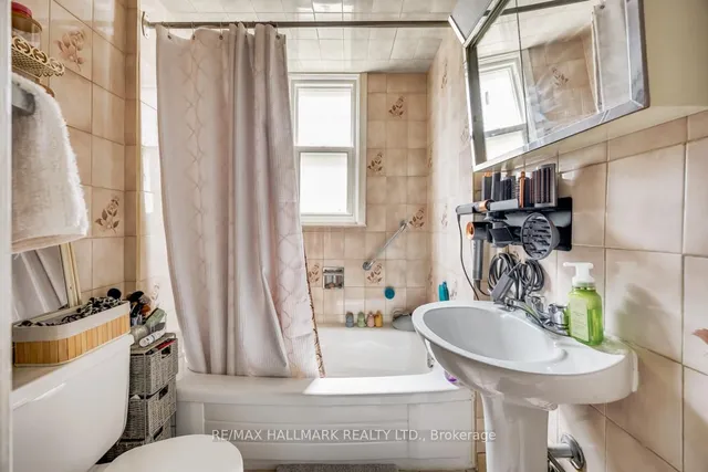 Additional image 8 of 227 Shaw St