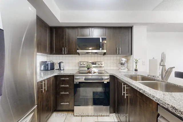 Additional image 12 of 1070 Sheppard Ave Unit 214