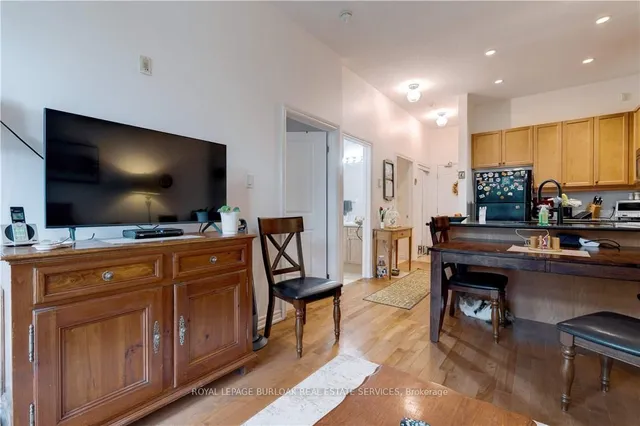 Additional image 10 of 5327 Upper Middle Rd Unit 111