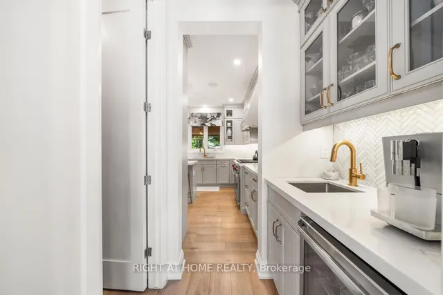 Additional image 7 of 89 Lloyminn Ave