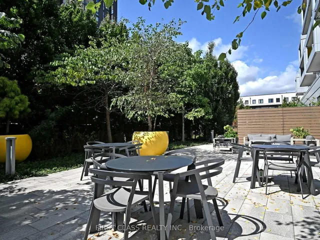 Additional image 41 of 38 Cameron St Unit 1019