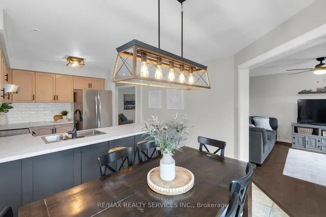 Additional image 13 of 130 Porchlight Rd