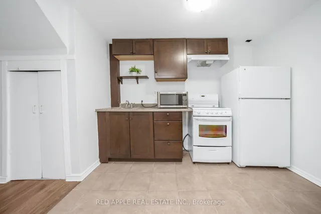 Additional image 28 of 52 Tiller Tr