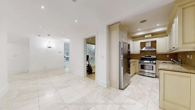 Additional image 32 of 14 St Margarets Dr