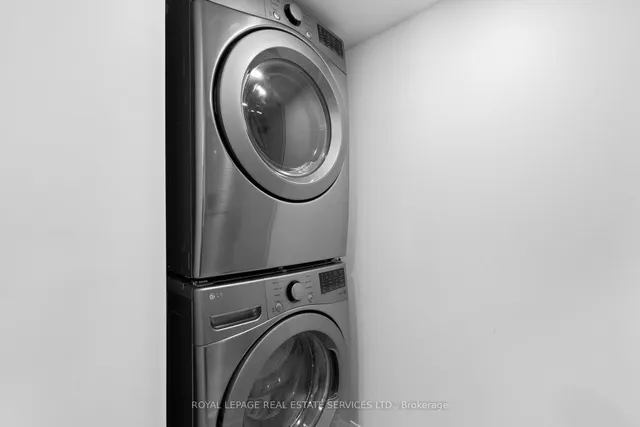 Additional image 43 of 1504 Kenilworth Cres