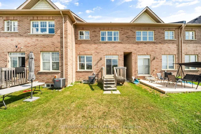 Additional image 25 of 8 Hogan Manor Dr