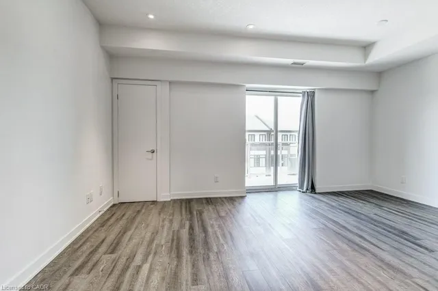 Additional image 13 of 16 Markle Cres Unit 311