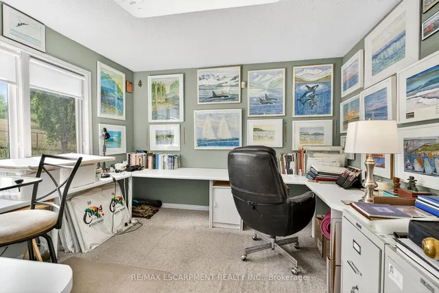 Additional image 30 of 22 Weneil Dr