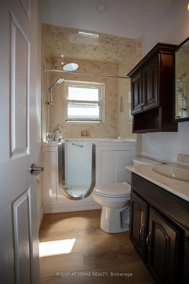 Additional image 11 of 11 Robins Ave