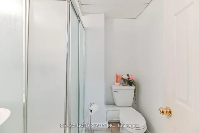 Additional image 16 of 28 Plum Hollow Crt