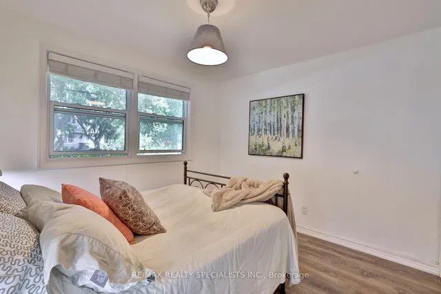 Additional image 18 of 2363 Parkway Dr