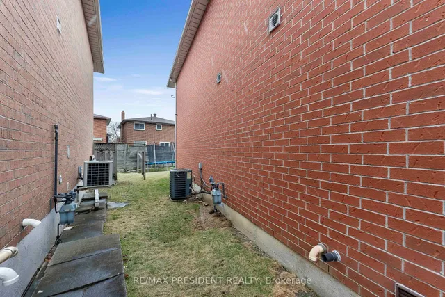 Additional image 40 of 26 Mattari Crt